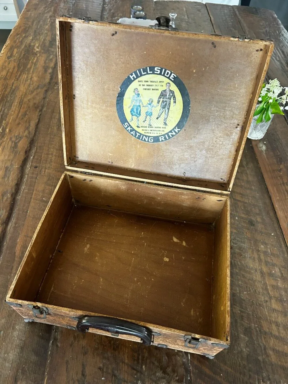 Vintage Wood Skate Case from Hillside Skating Rink from 1940'3-50'3